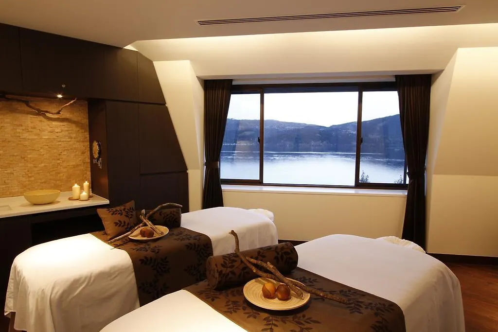 ****  Odakyu Hotel De Yama Hakone Japón